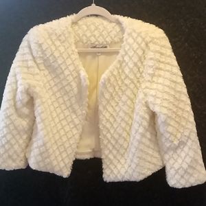 ❌Annabelle size small faux fur coat diamond quilt